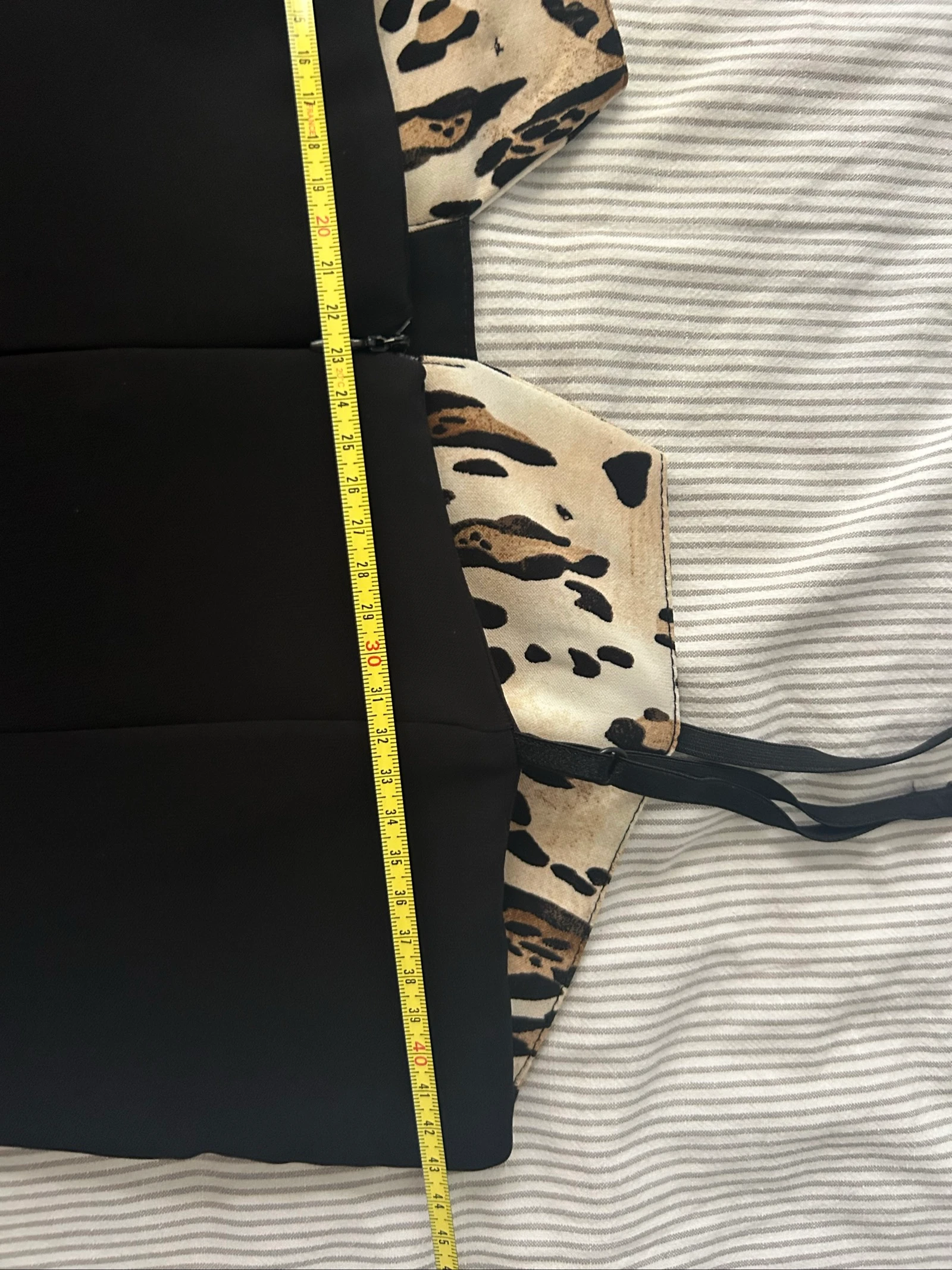 Vestido ajustado negro Fuego Woman con detalles de leopardo y lazo - Perfecto estado - T.36/38 – photo 7